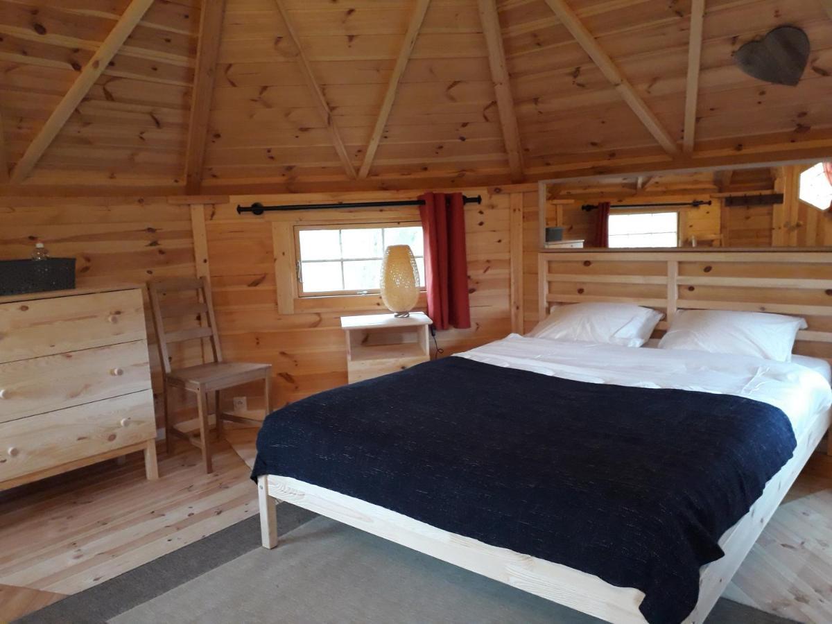 Camping Le Vallage Attigny Eksteriør billede